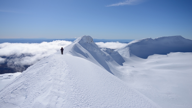 Mt Ruapehu Crater Lake Track