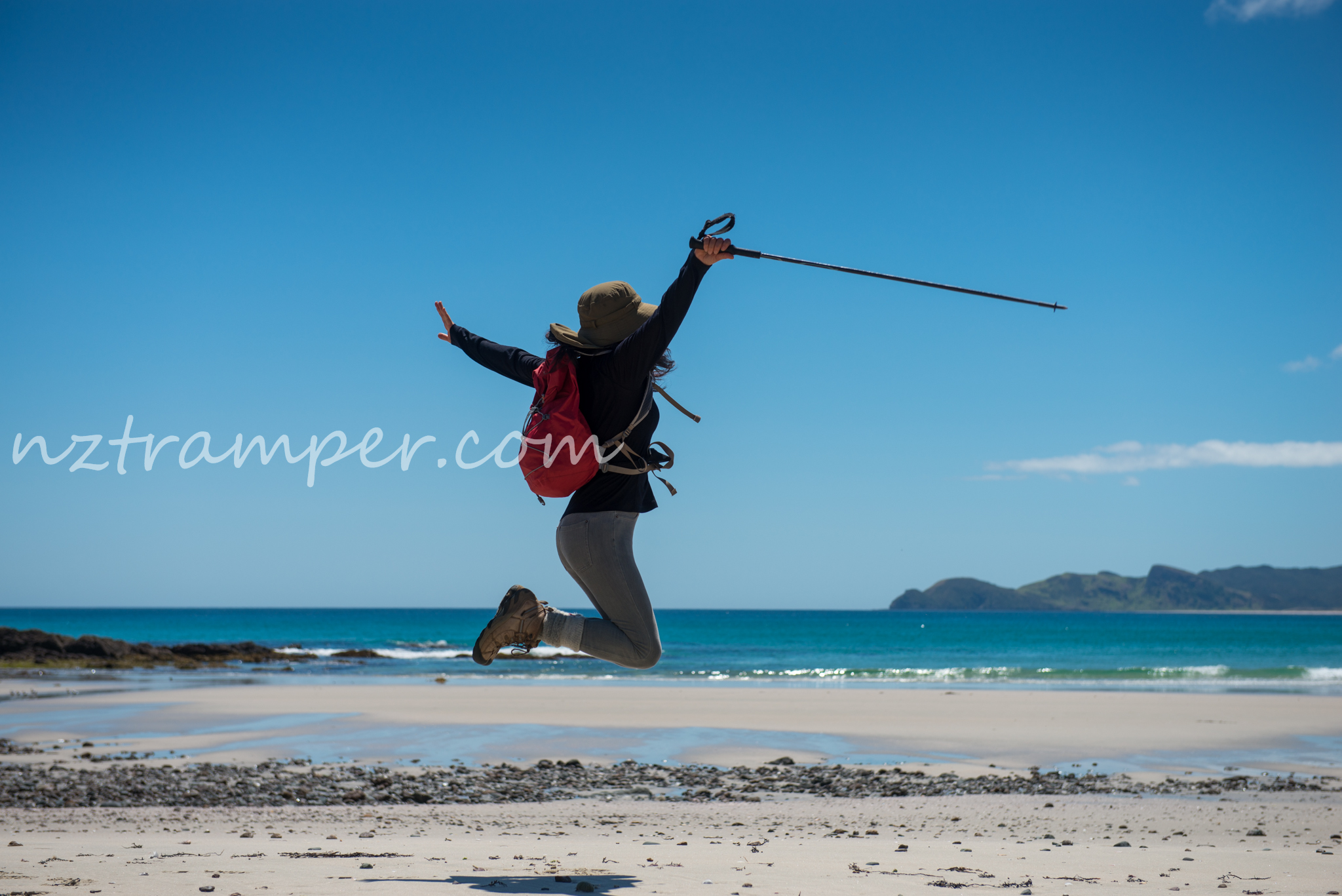 Te Paki Coastal Track Tapotupotu Campground to Pandora in Cape Reinga